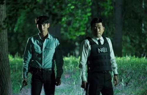 Lee Jun Ki cool ngầu trong phim hình sự Criminal Minds (2)