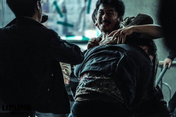 Mở đầu ấn tượng, Bad Guys: Vile City của OCN được mọt phim săn đón (7)