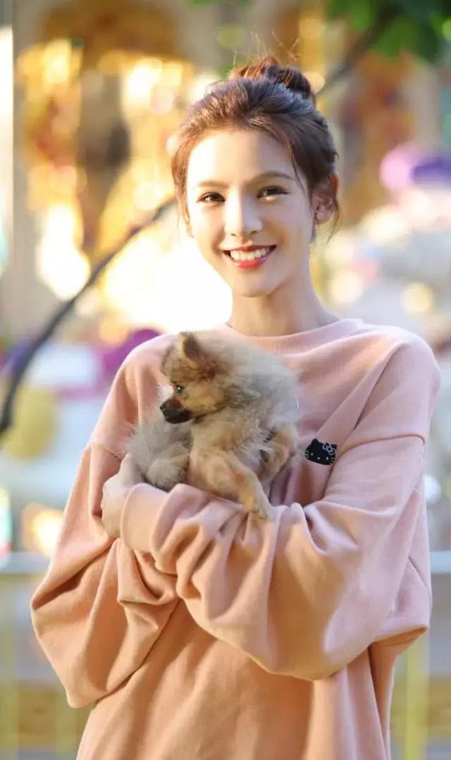 Top 10 tiểu hoa đán 9X đang làm mưa làm gió màn ảnh Hoa ngữ (5)