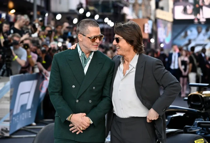 Màn tái ngộ của hai tài tử Brad Pitt và Tom Cruise sau 24 năm 1
